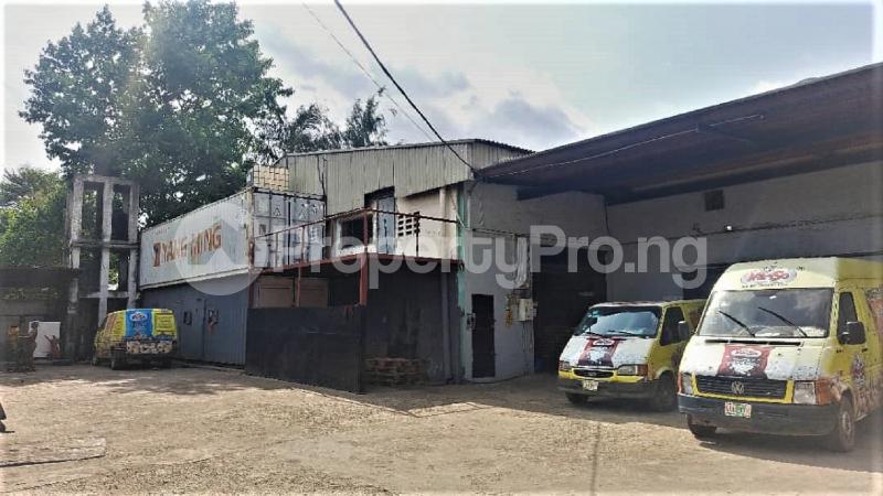 Commercial Property for rent Opposite Omole Omole phase 1 Ojodu Lagos