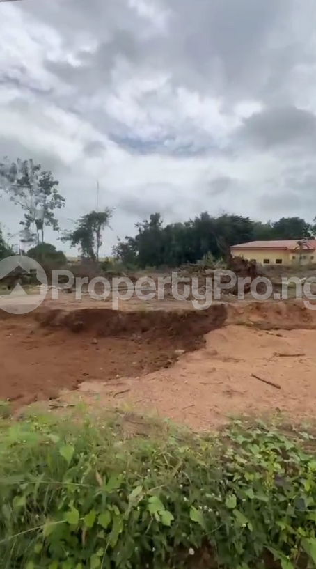 Land for sale Alalubosa Gra Ibadan Oyo