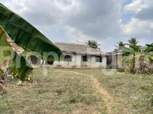 Land for rent Bye pass Ilupeju Ilupeju Lagos