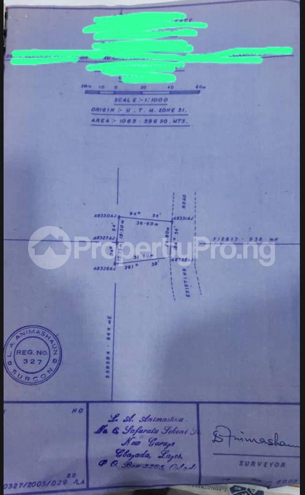 Land for sale In An Estate chevron Lekki Lagos