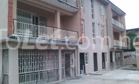 2 bedroom Flat / Apartment for rent Off Adekunle Kuye, Surulere Surulere Lagos