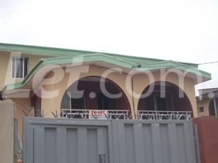 2 bedroom House for rent Robot Street. Ketu Kosofe/Ikosi Lagos