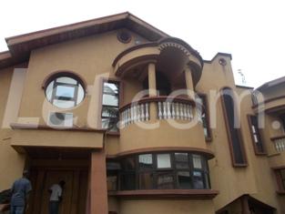 3 bedroom House for rent No 33 Oladipo Street. Ojodu Ojodu Lagos