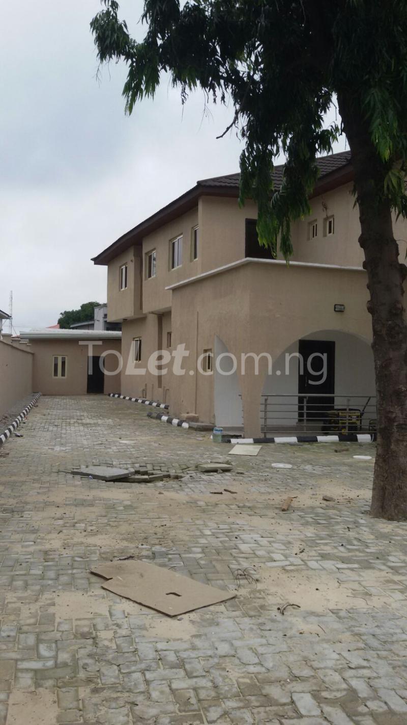 3 bedroom Flat / Apartment for rent Alaka Estate, Surulere Surulere Lagos