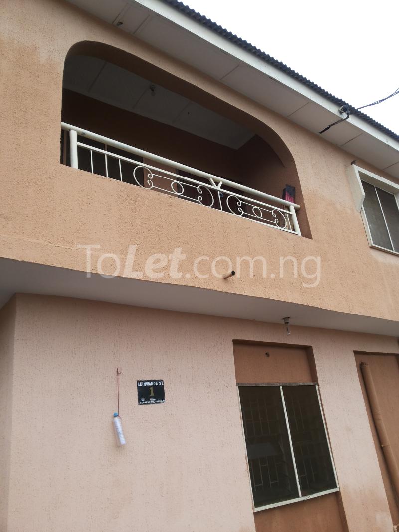 1 bedroom Flat / Apartment for rent Commander Akinbade Council, Egbeda Alimosho Lagos