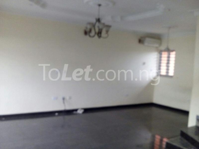 4 bedroom House for rent Off Sabo Road, Yaba Yaba Lagos