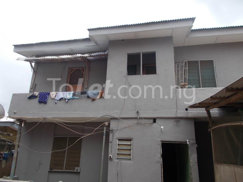 1 bedroom Flat / Apartment for rent Olowora Street, Mafoluku Oshodi Expressway Oshodi Lagos