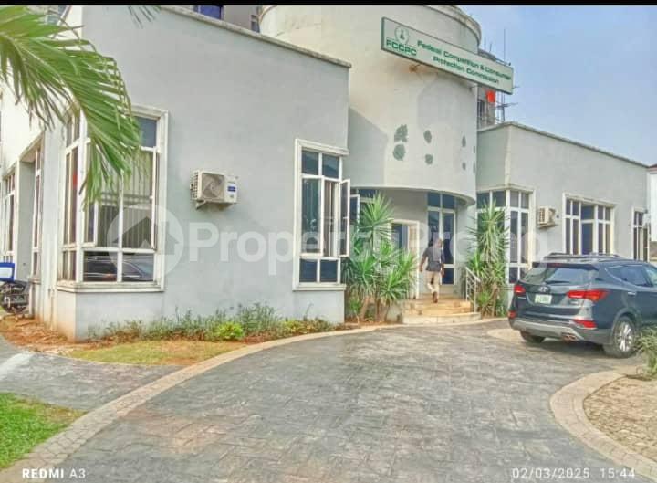 Land for sale Ladoke Akintola Ikeja Lagos - 0