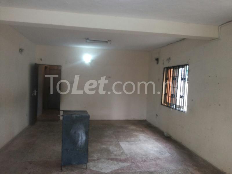 3 bedroom Flat / Apartment for rent Off Fola Agoro Yaba Yaba Lagos - 0