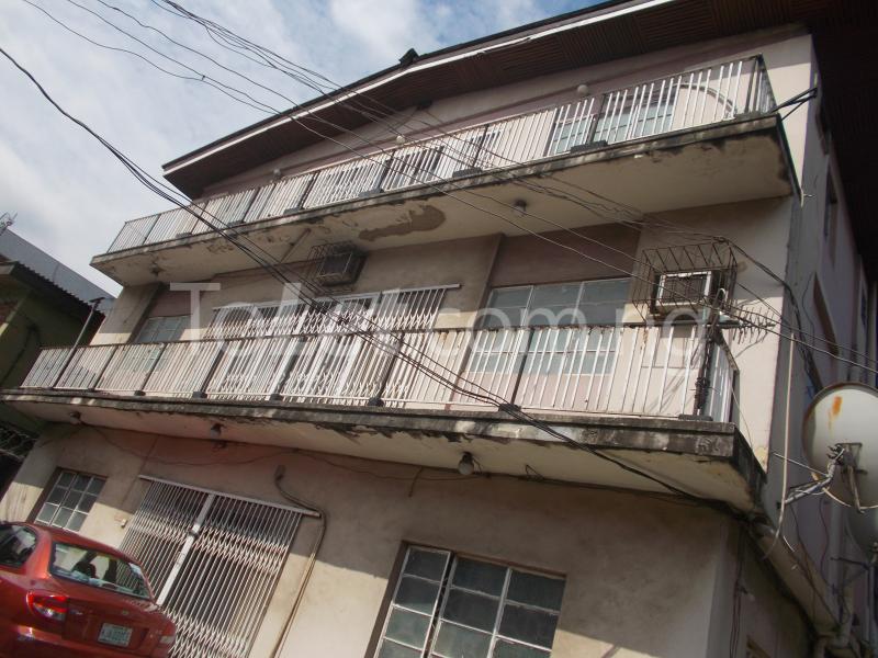 2 bedroom Flat / Apartment for rent No 10 Omotayo Ojo Street. Ikeja Ikeja Lagos