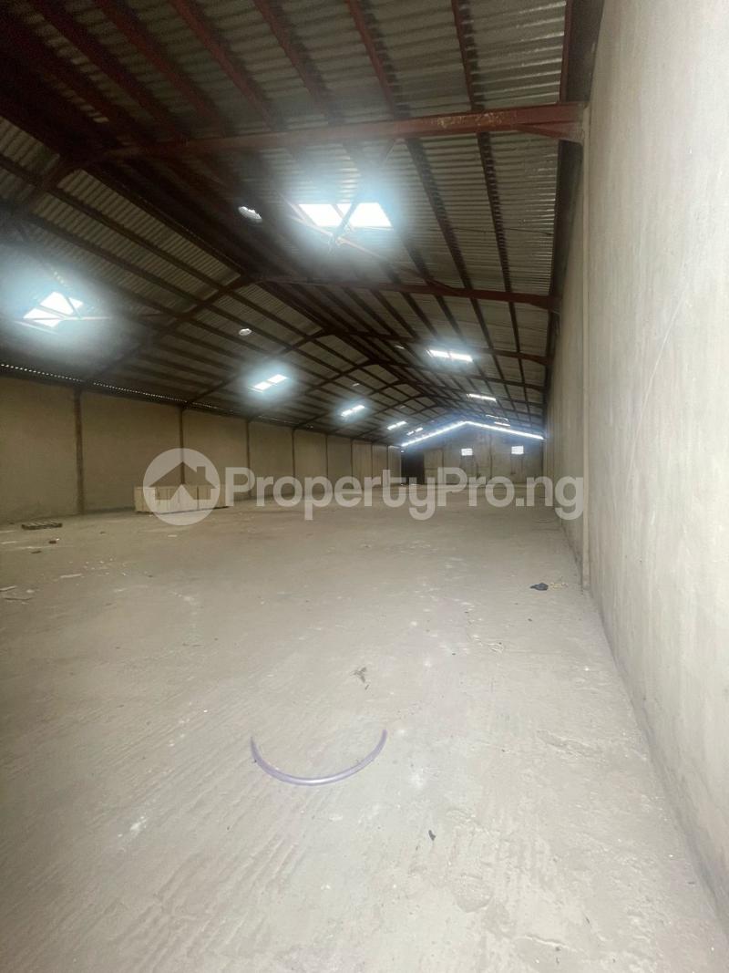 Commercial Property for rent Idu Yard, Idu Abuja