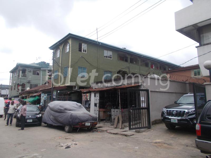 2 bedroom Flat / Apartment for rent Lagos Street. Yaba Yaba Lagos - 1