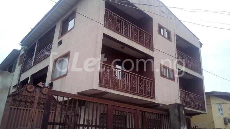 3 bedroom Flat / Apartment for rent Onike, Yaba Yaba Lagos - 0