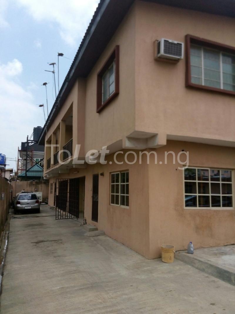 3 bedroom Flat / Apartment for rent Villa Estate, Maryland Ikeja Lagos