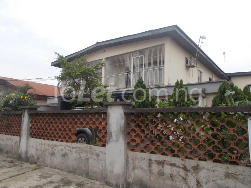 4 bedroom House for rent No 4 Olorunmide Street. Ikeja Ikeja Lagos