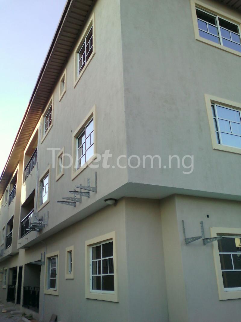 3 bedroom Flat / Apartment for rent Ikota Villa Estate, Ajah Ibeju-Lekki Lagos - 0