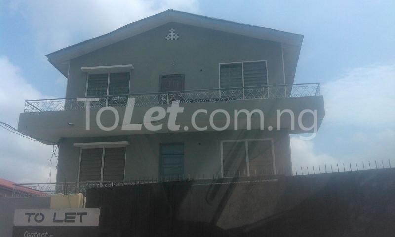 2 bedroom Flat / Apartment for rent Owoduni Street, Shomolu Shomolu Lagos