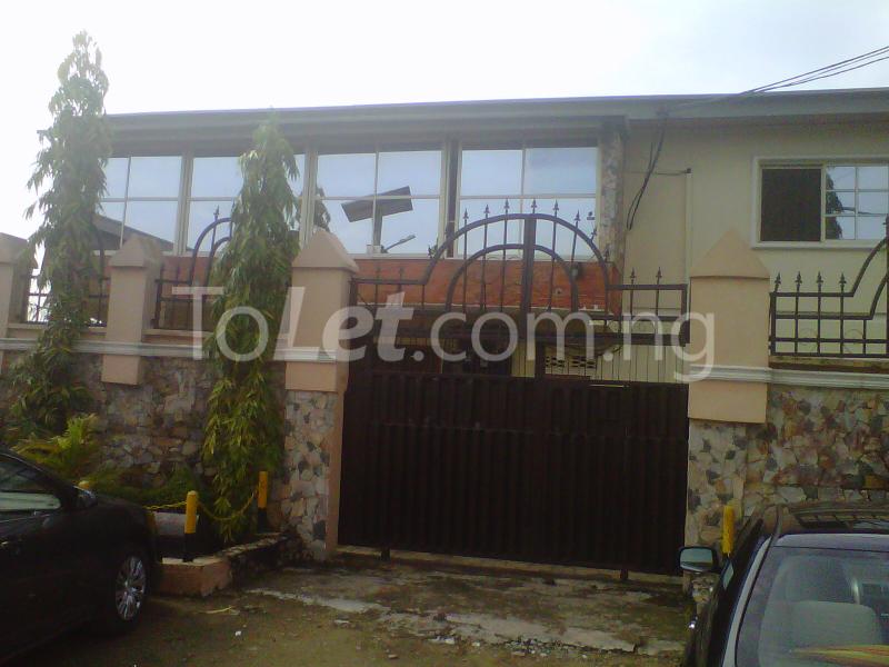 2 bedroom Flat / Apartment for rent Ayo Davies Close, Surulere Surulere Lagos