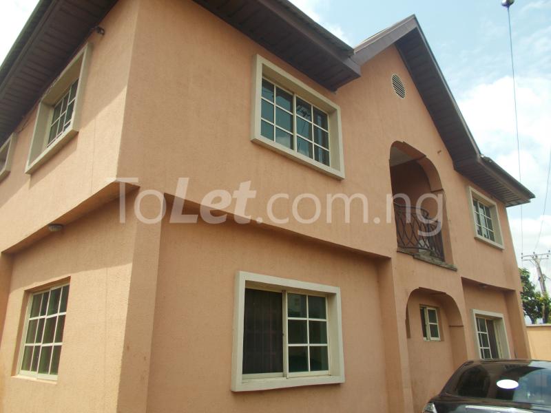 3 bedroom Flat / Apartment for rent Olushola Olawale, Agege Agege Lagos