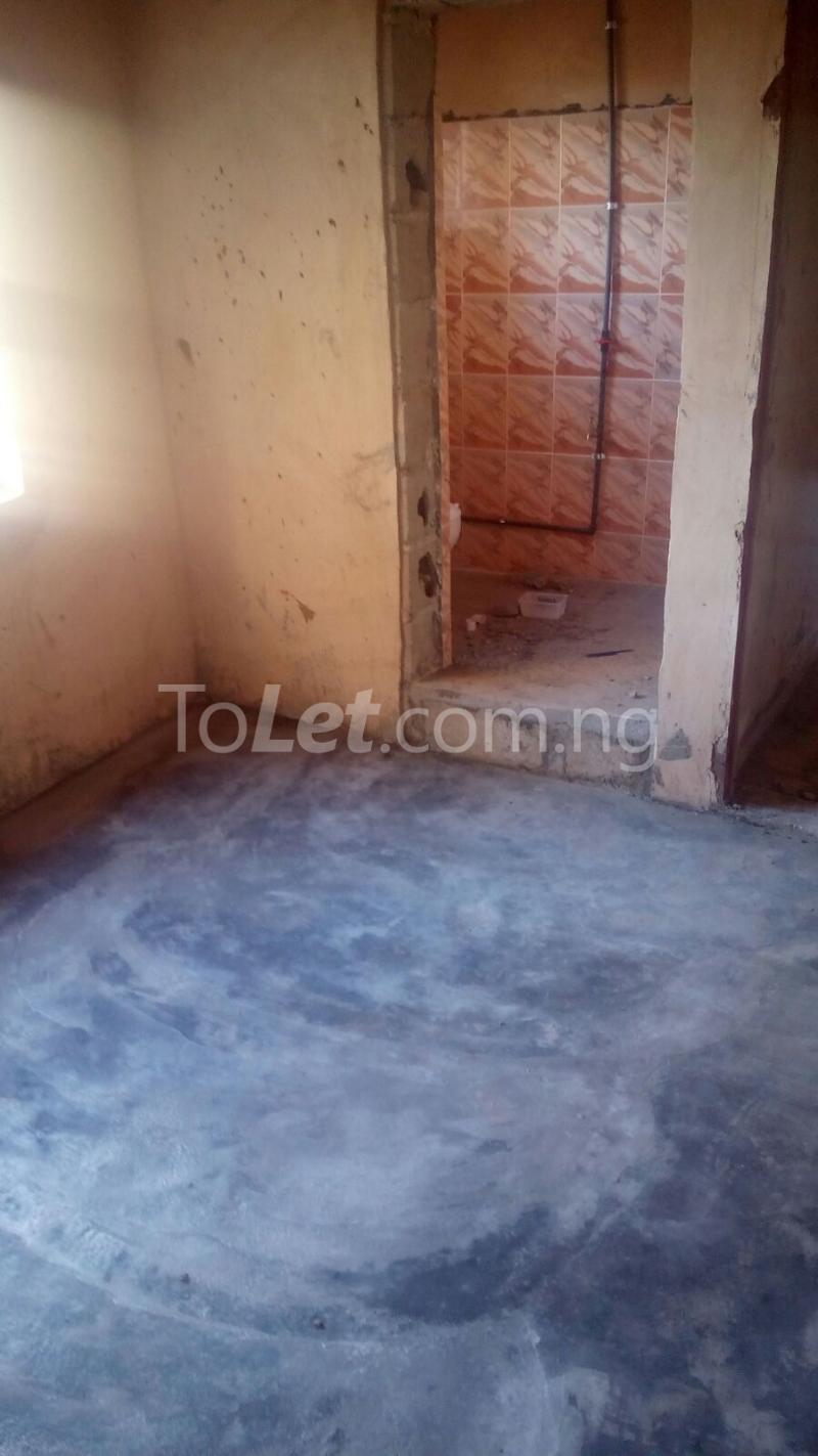 2 bedroom Flat / Apartment for rent Freeman Street, Ebute Metta Yaba Lagos