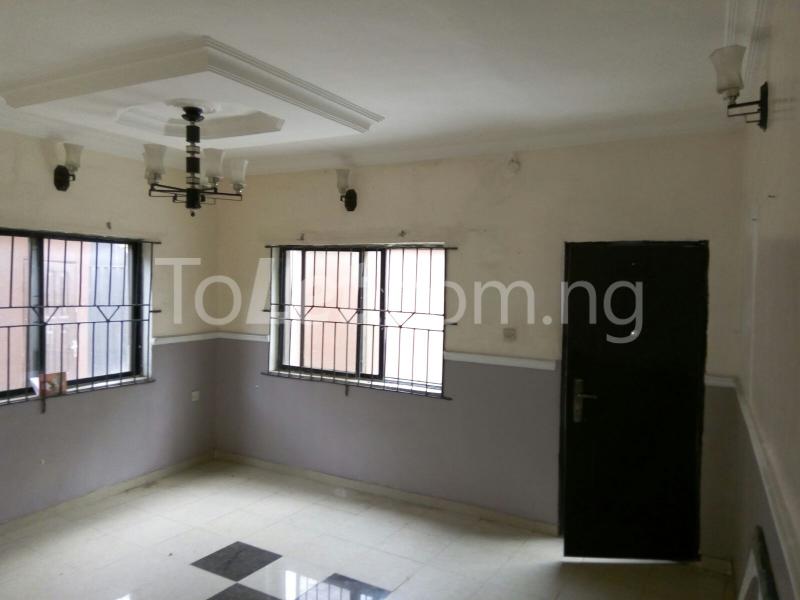 3 bedroom Flat / Apartment for rent Akoka, Yaba Yaba Lagos