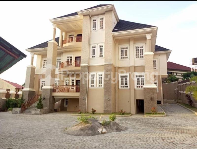 10 bedroom House for sale Maitama Abuja