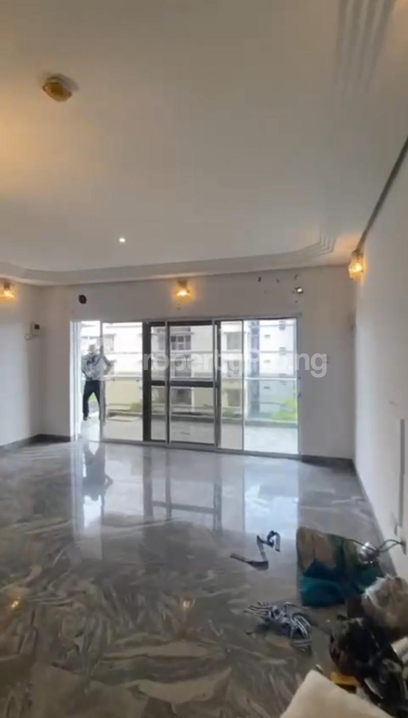 3 bedroom House for rent ONIRU Victoria Island Lagos