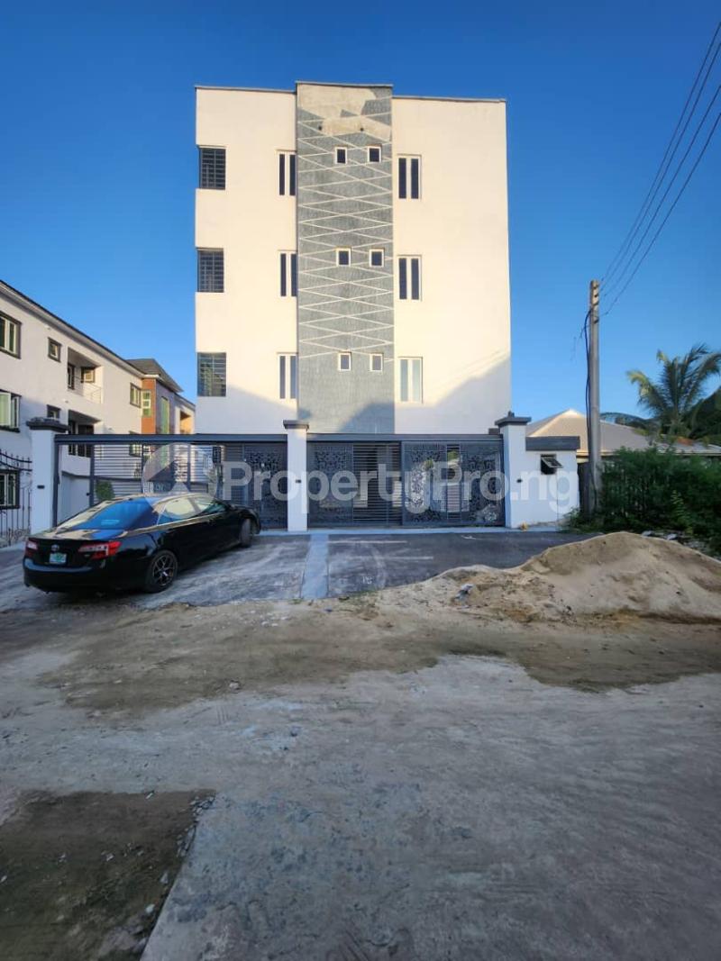 2 bedroom House for rent  Osapa london Lekki Lagos