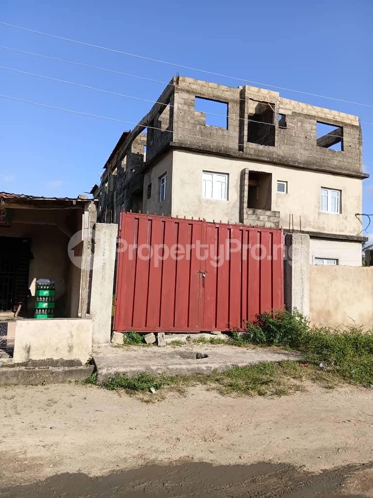 10 bedroom Commercial Property for sale Macaulay Igbogbo Ikorodu Lagos