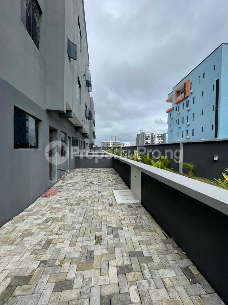 5 bedroom House for sale Moak Mews Estate Ilasan Lekki Lagos