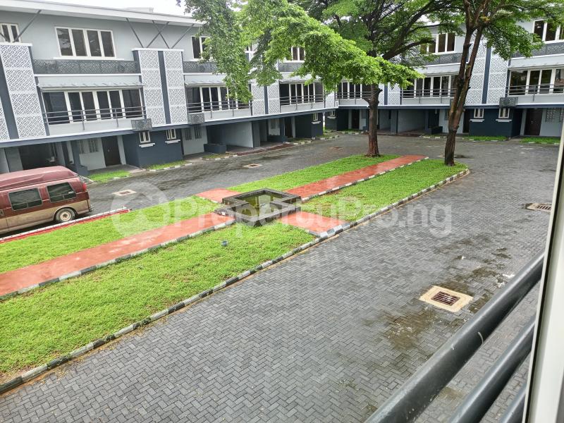 4 bedroom House for rent  Lekki Phase 1 Lekki Lagos