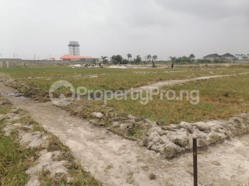 Land for sale Cooplag Road By Living Spring Garden Estate Off Orchid Road Lekki Lagos - 0