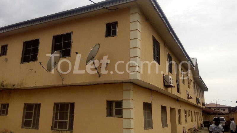 2 bedroom Flat / Apartment for rent Behind Local Government Office, Lekki Lekki Lagos