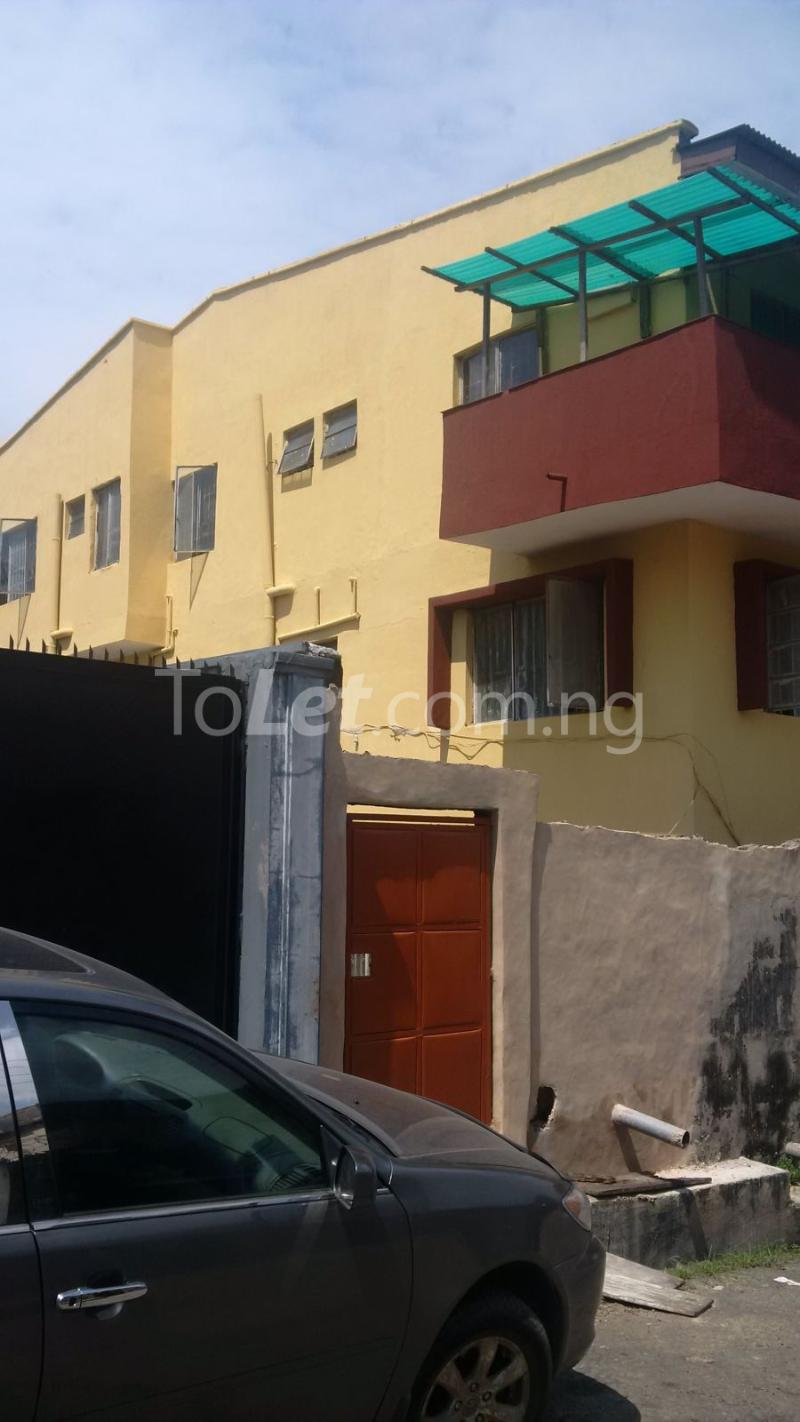 3 bedroom Flat / Apartment for rent Ashafa Tijani Street Gbagada Gbagada Lagos