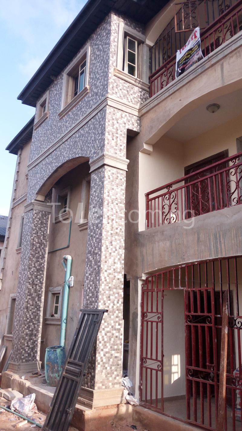 3 bedroom Flat / Apartment for rent No 10 Oyin Onibokun Street, Opeyemi Estate Oshodi Expressway Oshodi Lagos