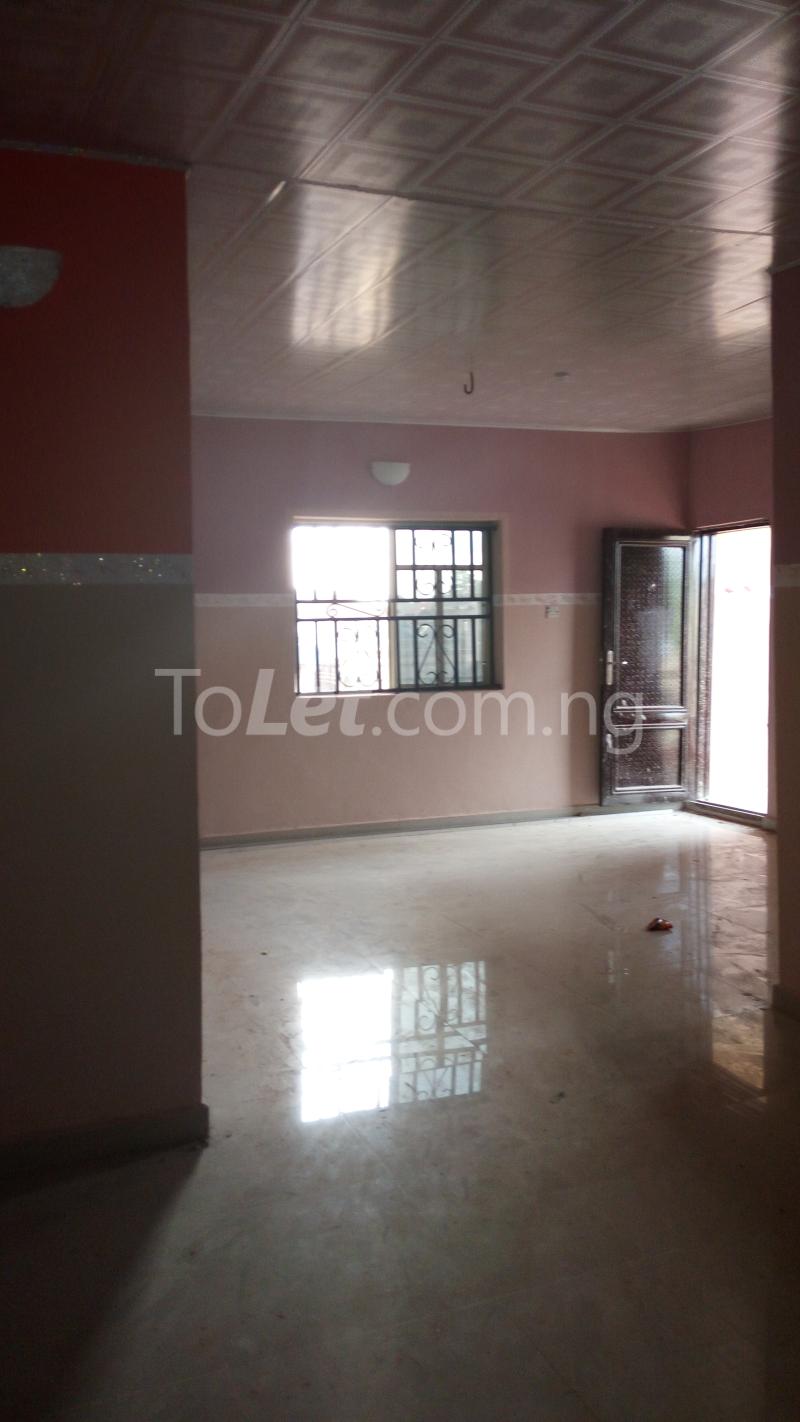 3 bedroom Flat / Apartment for rent No 12 Oyin Onibokun Street, Opeyemi Estate Oshodi Expressway Oshodi Lagos