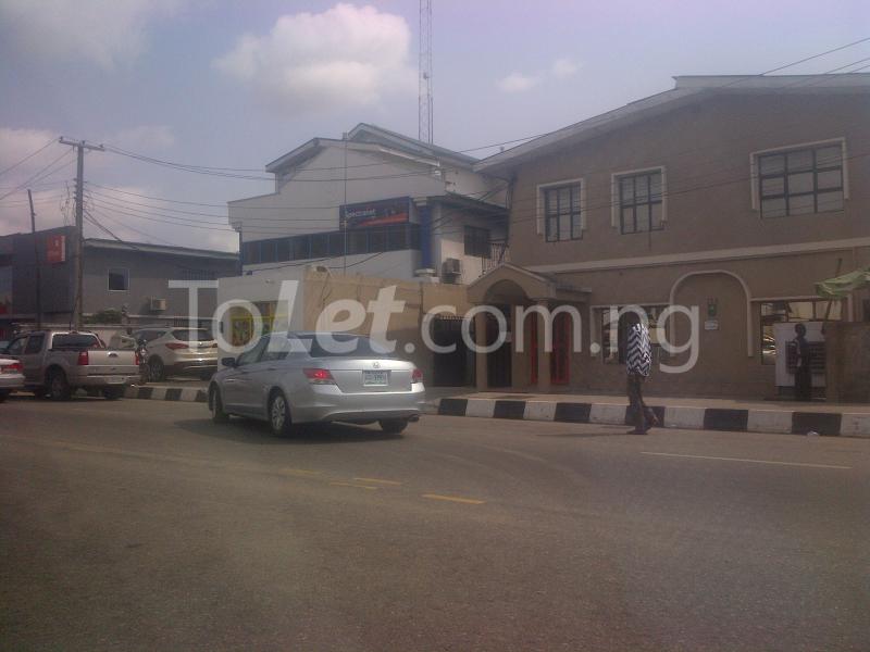 2 bedroom Commercial Property for rent Bode Thomas, Surulere Surulere Lagos
