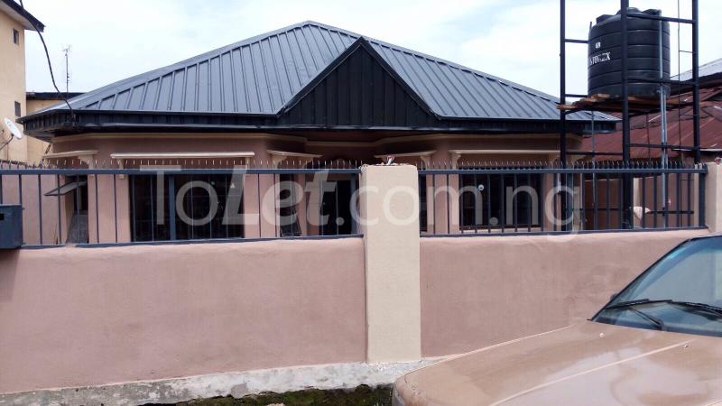 1 bedroom Flat / Apartment for rent Morocco Street. Yaba Yaba Lagos