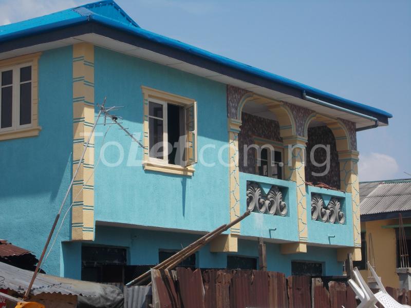 2 bedroom Flat / Apartment for rent Fadeyi, Yaba Yaba Lagos - 0