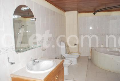 3 bedroom Flat / Apartment for rent Oluwanisola Estate Lekki Lekki Lagos