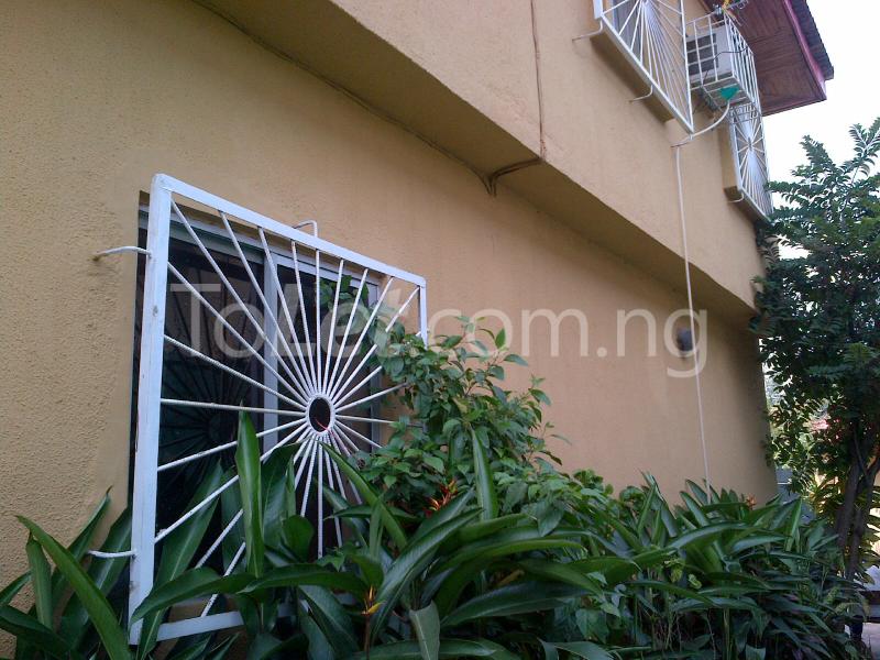 2 bedroom Flat / Apartment for rent Crescent Estate, Maryland Ikeja Lagos