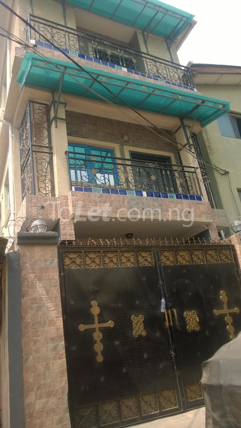 3 bedroom House for rent Mobolaji Bank Anthony ( Formerly Oil Mill) Lagos Island Lagos Island Lagos