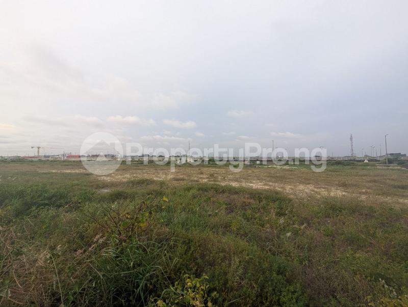 Land for sale Maiyegun Beach Estate Jakande Lekki Lagos