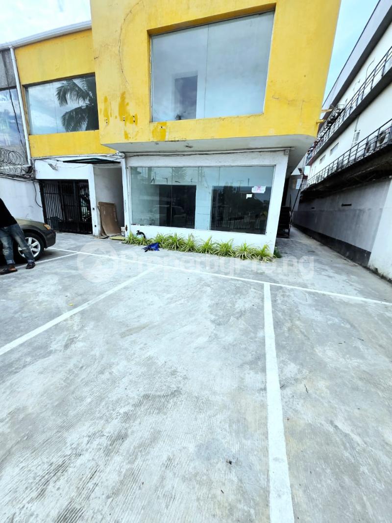 4 bedroom Commercial Property for rent Lekki Phase 1 Lekki Lagos