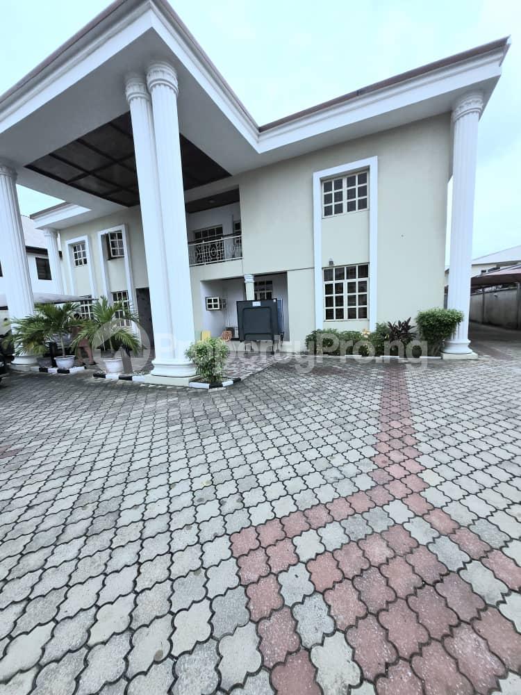 Commercial Property for rent Lekki Phase 1 Lekki Lagos