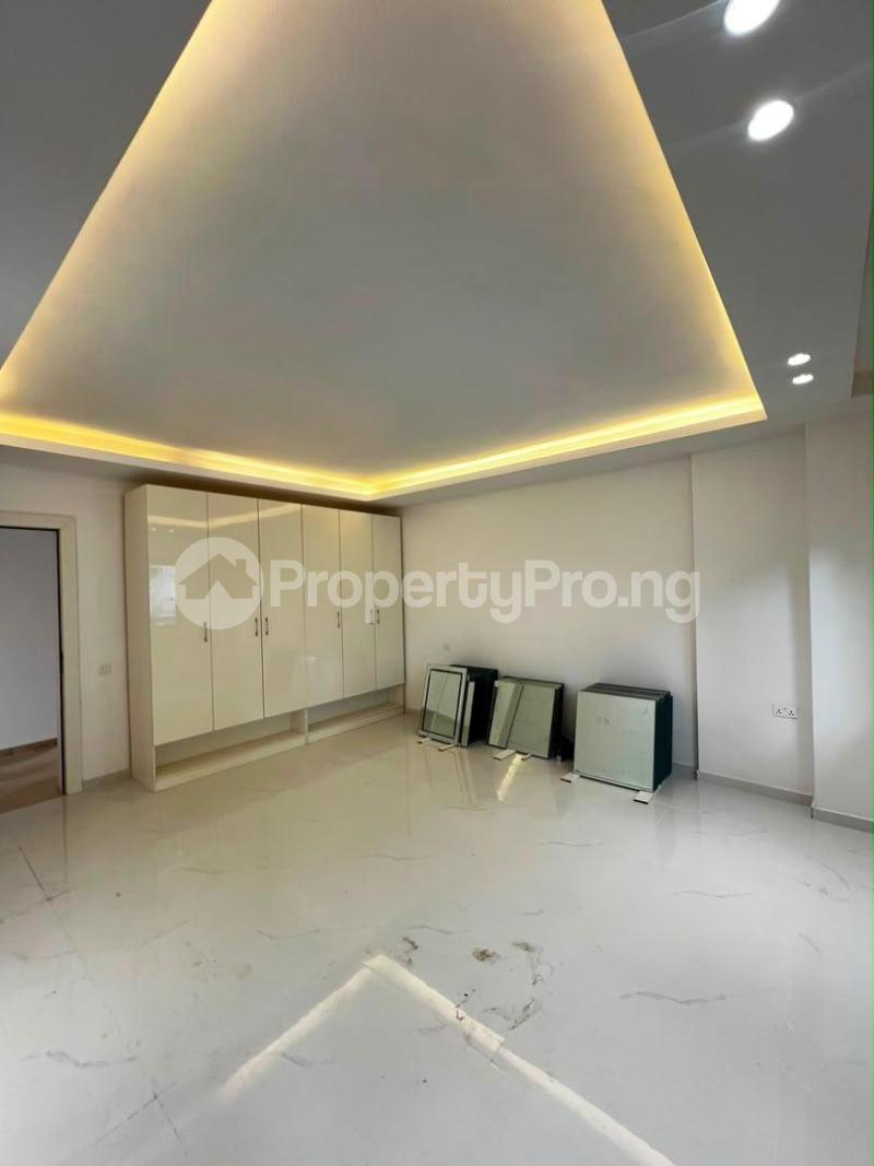 3 bedroom Flat / Apartment for sale Ikoyi Lagos