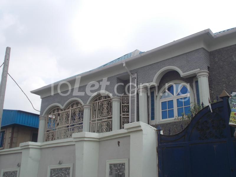 3 bedroom Flat / Apartment for rent Ijaiye Street, Oshodi Expressway Oshodi Lagos