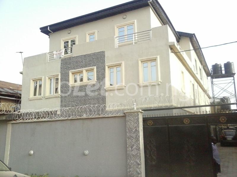 2 bedroom Flat / Apartment for rent Off Adeshiyan Street Ilupeju Maryland Lagos - 0