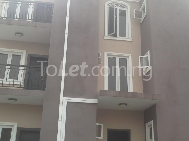 3 bedroom Flat / Apartment for rent Oroleye Ikeja Ikeja Lagos