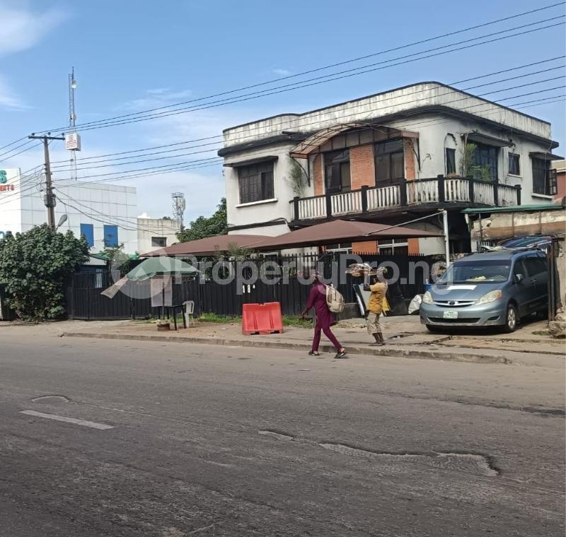 Commercial Property for sale Jibowu Yaba Lagos